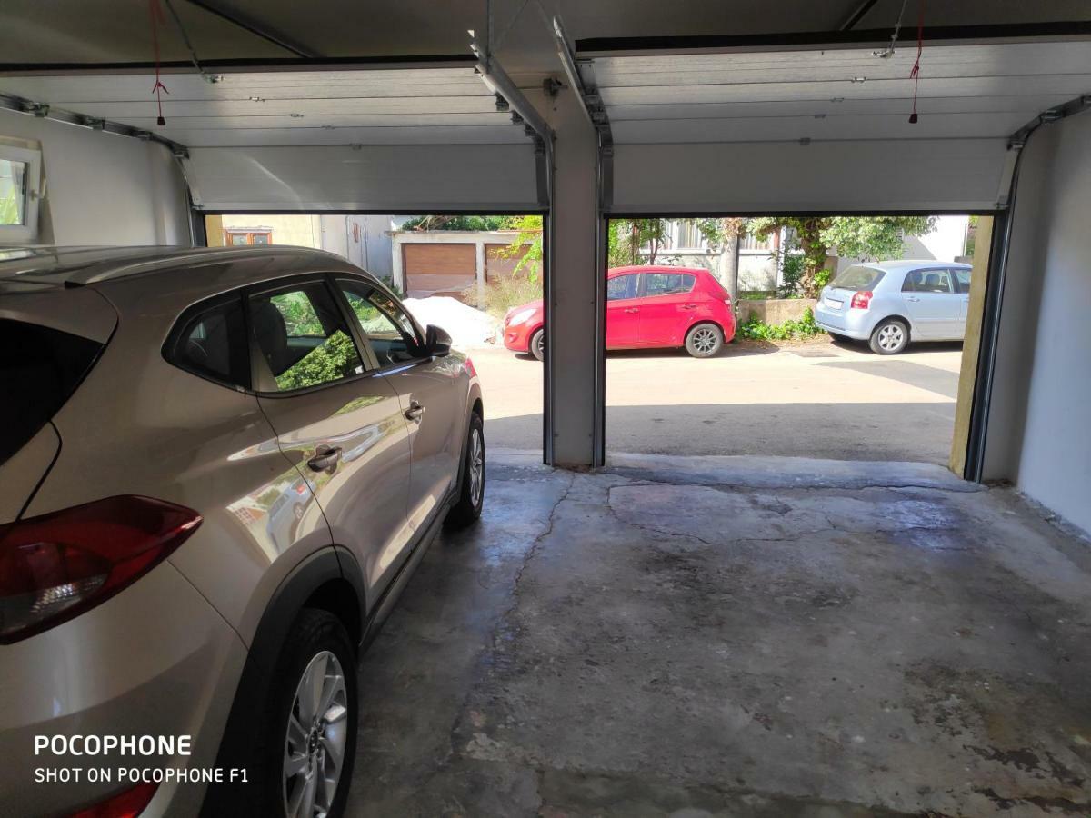 Villa Lisinski Zara Esterno foto