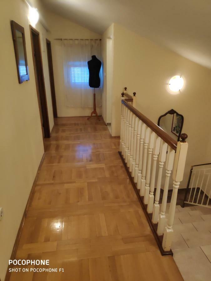 Villa Lisinski Zara Esterno foto