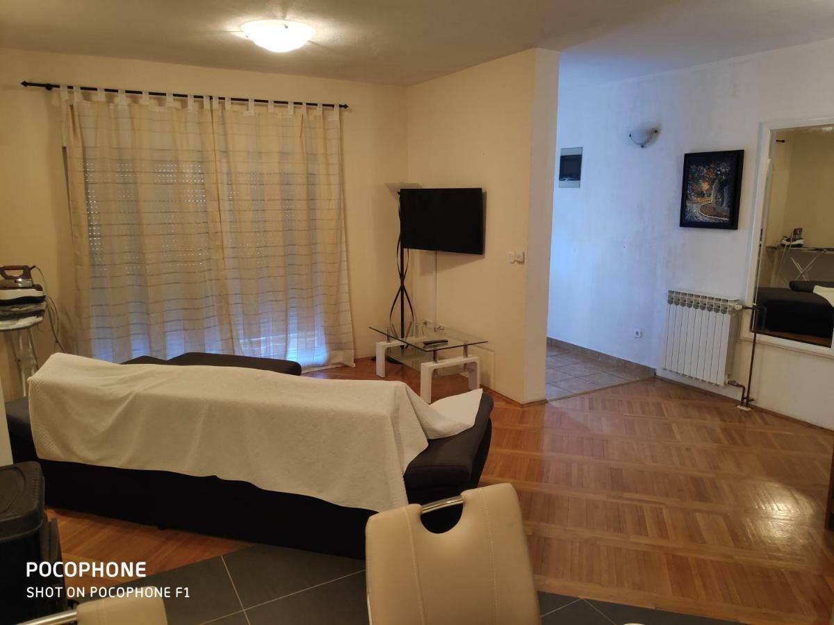 Villa Lisinski Zara Esterno foto