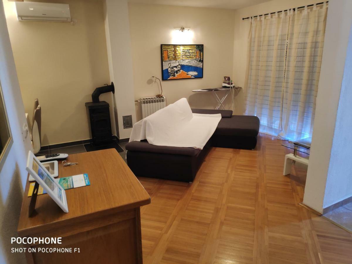 Villa Lisinski Zara Esterno foto