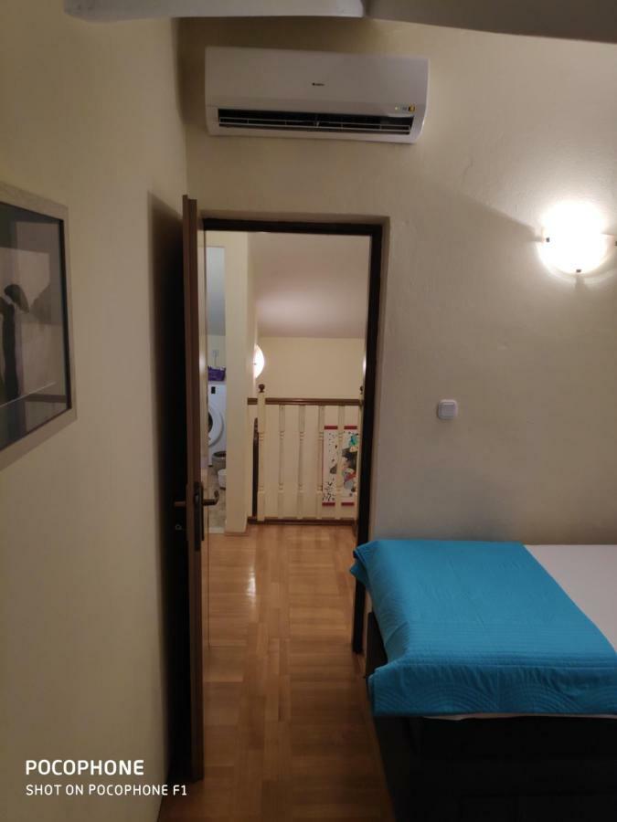 Villa Lisinski Zara Esterno foto
